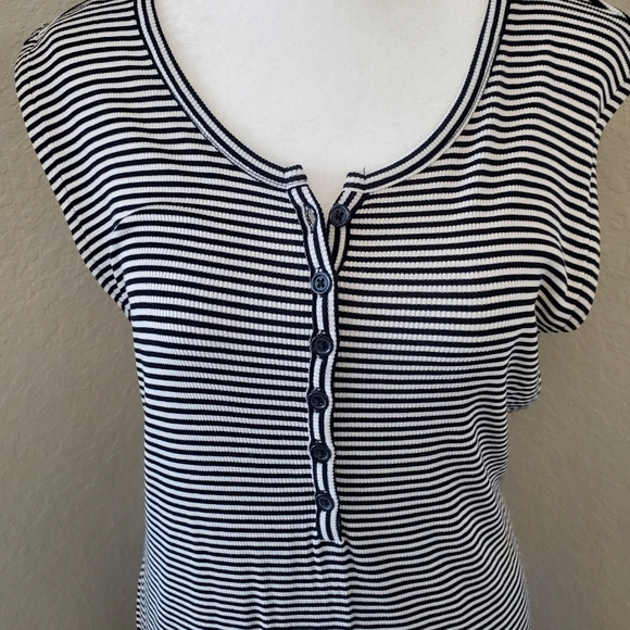 Old Navy M Summer Casual Dress - Picture 2 of 6